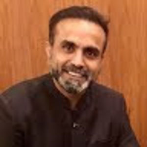 Meet your Posher, Sadiq